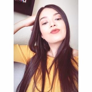 Meet your Posher, Sophia